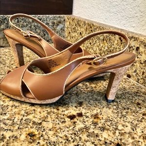 Life Stride sling backs 8.5 never worn brand new